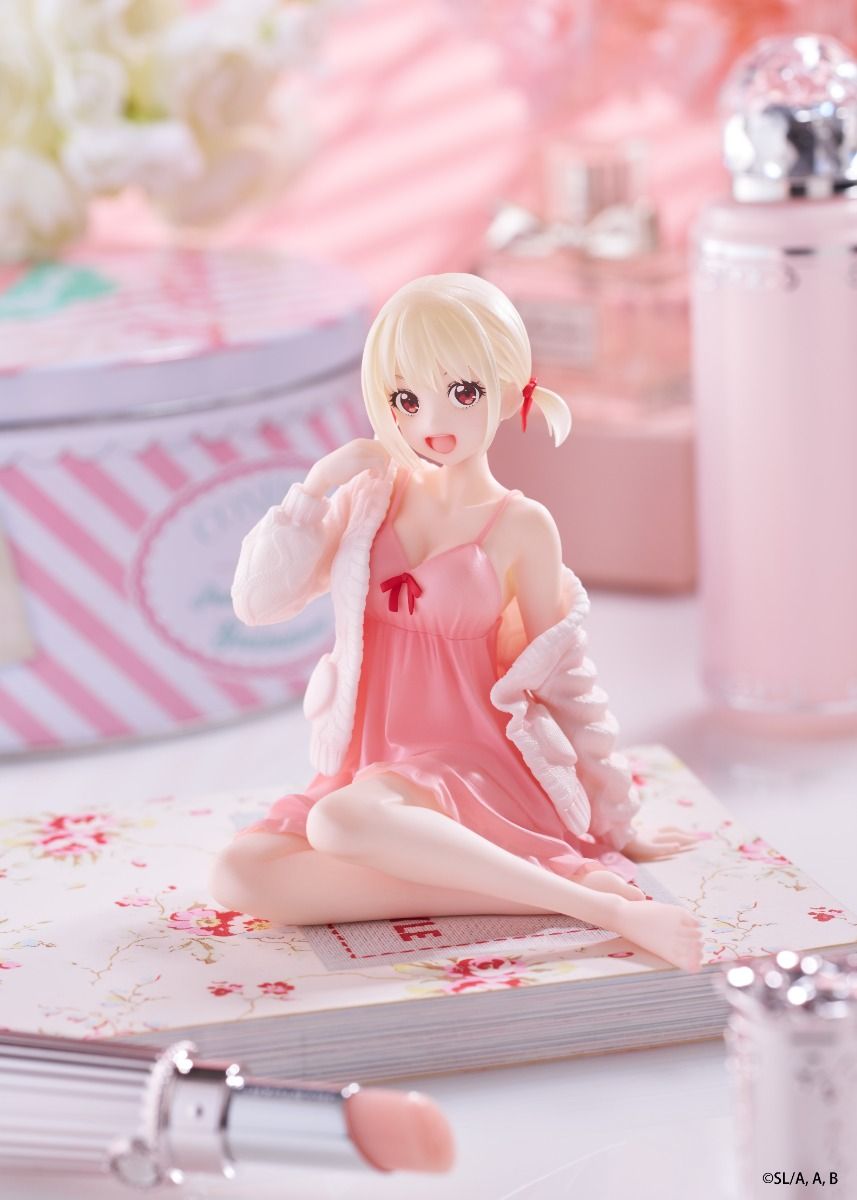 Lycoris Recoil Chisato Nishikigi Roomwear Ver. Desktop Cute Figure - Taito Premium Collectible