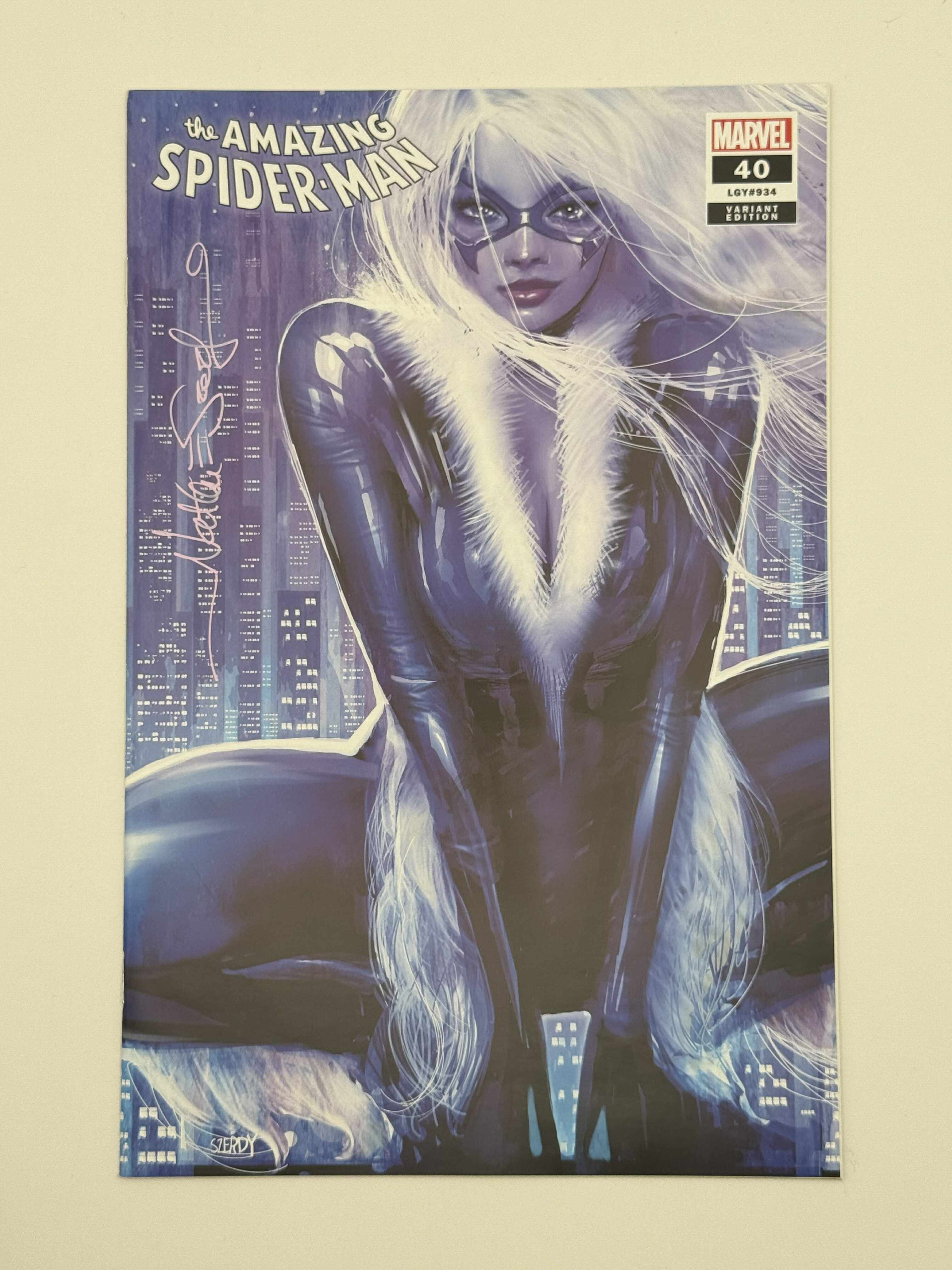 [Signed by Nathan Szerdy] AMAZING SPIDER-MAN #40 [GW] UNKNOWN COMICS NATHAN SZERDY EXCLUSIVE VAR [IN STOCK]